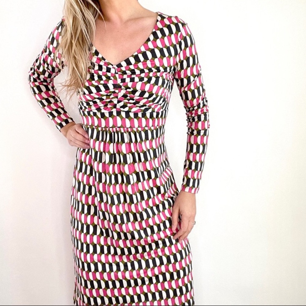 BODEN Geometric Print Long Sleeve Ruched Sheath Dress Size 8 Pink Green White - Picture 2 of 11